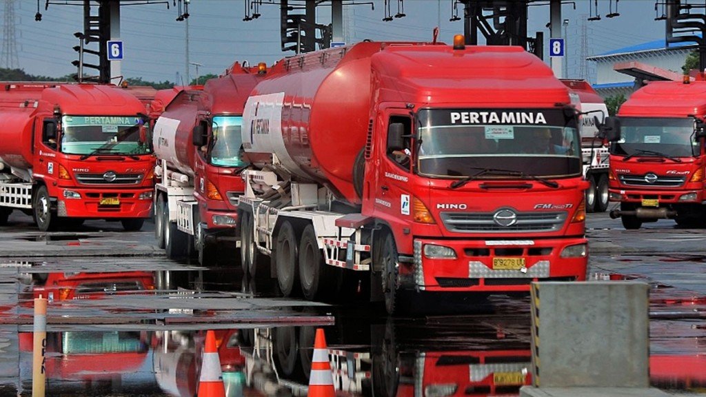 Truk Distribusi BBM Pertamina. | Foto : Istimewa.