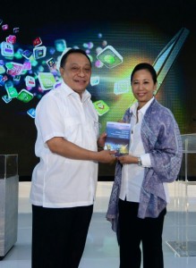 Dirut Bank BTN Maryono dan Menteri BUMN Rini Mariani Soemarno