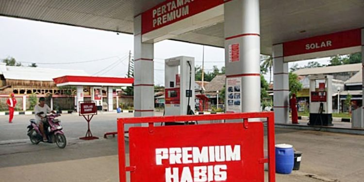 Rencana dihapus tahun depan, kenapa kuota Premium sebesar 10 juta kl telah ditetapkan?