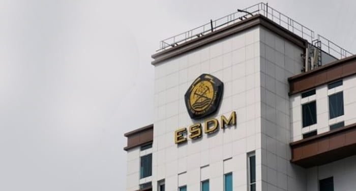 Hingga tahun 2025, Kementerian ESDM rencanakan bangun 2.400 SPKLU dan 10 ribu SPBKLU