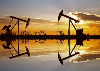 Awal tahun, Harga minyak mentah Brent dan WTI AS turun