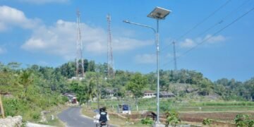 Pemerintah Realisasikan Pembangunan 231 Unit PJU Tenaga Surya di Gunung Kidul